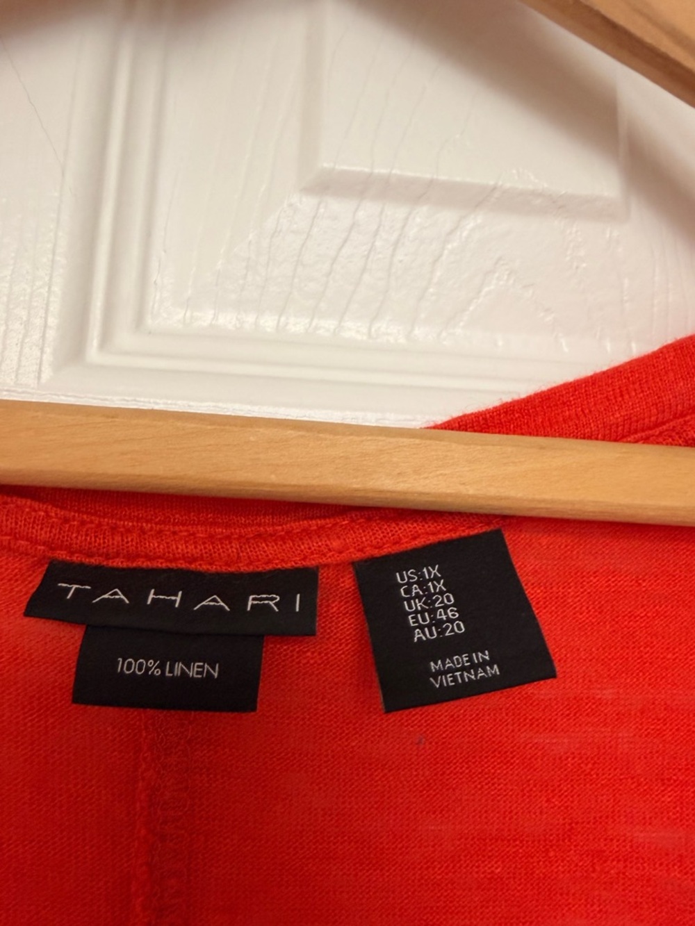 Red Linen Top 1X Lightweight Breathable V-Neck Tahari Minimalist Coastal Relaxed - Picture 2 of 8
